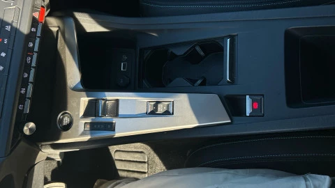 Peugeot 308 5P Allure Hybrid MHEV 145 e-DCS6