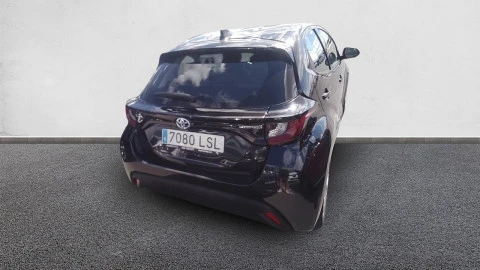 Toyota Yaris 1.5 120H Business Plus