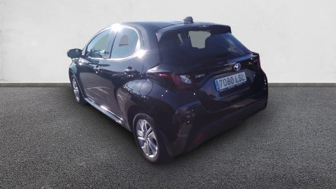 Toyota Yaris 1.5 120H Business Plus