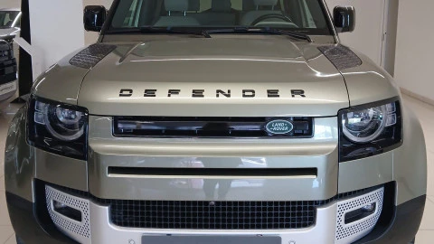 Land Rover Defender 3.0 D200 S 90 Auto 4WD MHEV