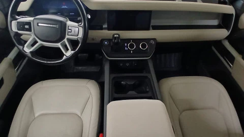 Land Rover Defender 3.0 D200 S 90 Auto 4WD MHEV