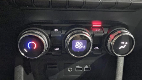 Renault Clio Evolution E-Tech full hybrid 145 (103kw)