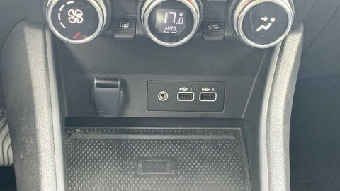 Renault Captur techno TCe 103 kW (140CV) EDC GPF