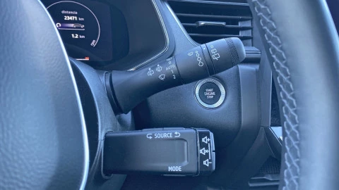 Renault Captur techno Eco-G 100cv (74 kW)