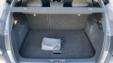 Renault Captur techno Eco-G 100cv (74 kW)