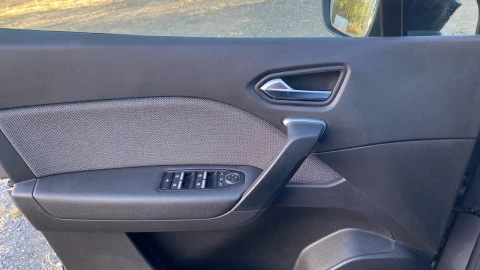 Renault Captur techno Eco-G 100cv (74 kW)