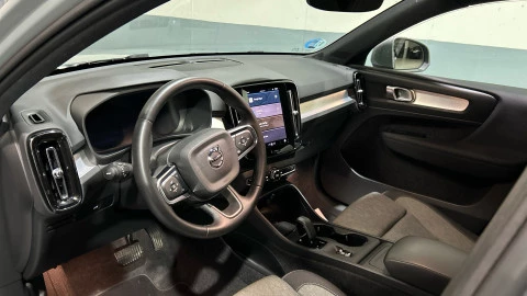 Volvo XC40 2.0 B3 G Core Auto