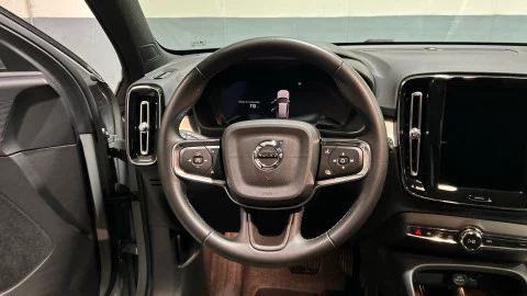 Volvo XC40 2.0 B3 G Core Auto