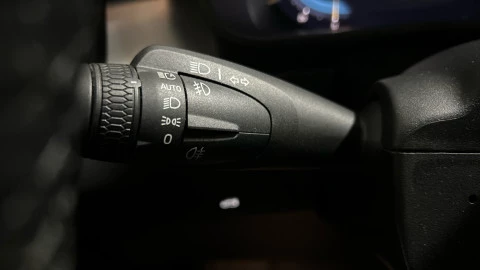 Volvo XC40 2.0 B3 G Core Auto