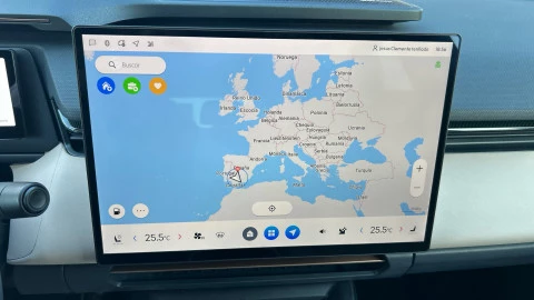 Lynk & Co 08 1.5 PHEV More