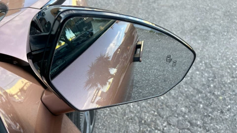 Lynk & Co 08 1.5 PHEV More