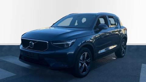 Volvo XC40 B3 G Core Auto 120 kW (163 CV)