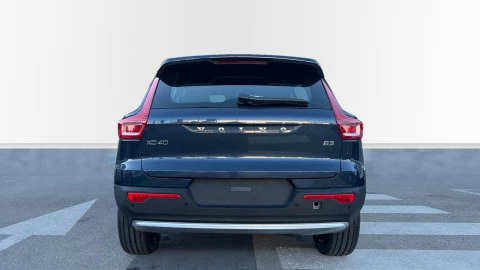 Volvo XC40 B3 G Core Auto 120 kW (163 CV)