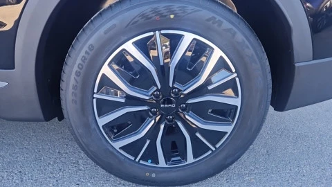 EBRO S700 1.5 TGDI PHEV Luxury E-CVT