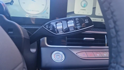 EBRO S700 1.5 TGDI PHEV Luxury E-CVT