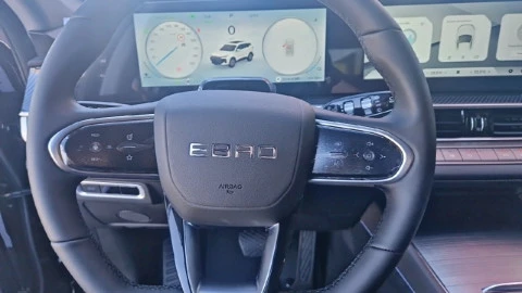 EBRO S700 1.5 TGDI PHEV Luxury E-CVT