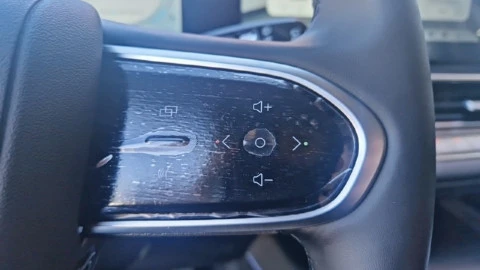 EBRO S700 1.5 TGDI PHEV Luxury E-CVT