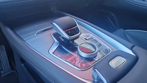 EBRO S700 1.5 TGDI PHEV Luxury E-CVT