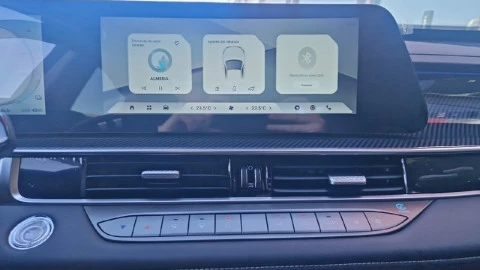 EBRO S700 1.5 TGDI PHEV Luxury E-CVT