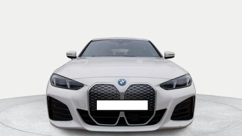 BMW i4 eDrive35
