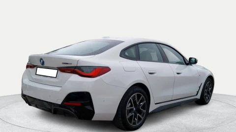 BMW i4 eDrive35