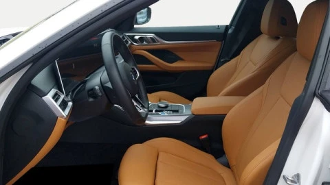 BMW i4 eDrive35