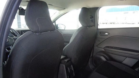 Renault Captur   TCe Intens 74kW