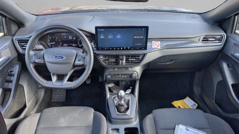 Ford Focus 1.0 Ecoboost MHEV 92kW ST-Line