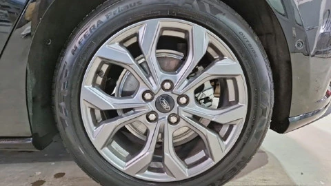 Ford Focus 1.0 Ecoboost MHEV 92kW ST-Line