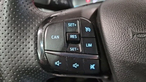 Ford Focus 1.0 Ecoboost MHEV 92kW ST-Line