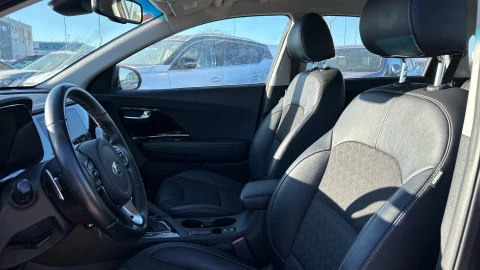 Kia Niro 1.6 GDi HEV 104kW (141CV) Drive
