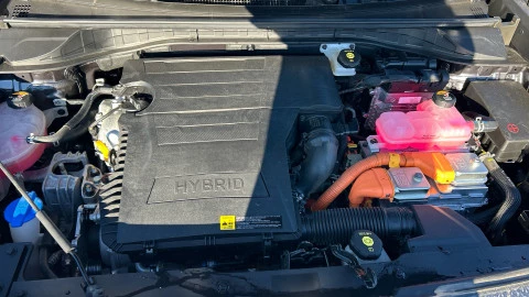 Kia Niro 1.6 GDi HEV 104kW (141CV) Drive