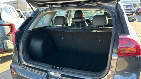 Kia Niro 1.6 GDi HEV 104kW (141CV) Drive