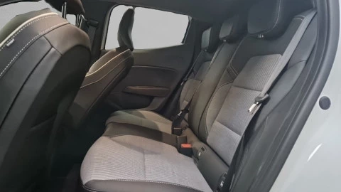 Renault Clio Techno E-Tech full hybrid 145 (103kw)