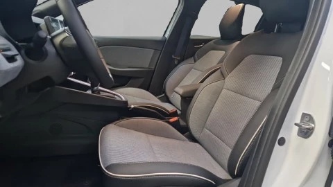 Renault Clio Techno E-Tech full hybrid 145 (103kw)