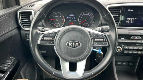 Kia Sportage 1.6 MHEV Drive 100kW (136CV) 4x2