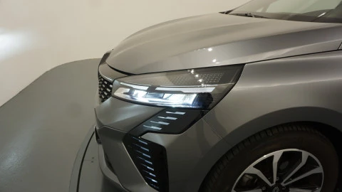 Renault Clio Techno TCe 90 (67kw)