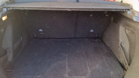 Peugeot 2008 Allure 1.6 BlueHDi 73KW (100CV)