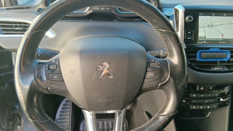 Peugeot 2008 Allure 1.6 BlueHDi 73KW (100CV)