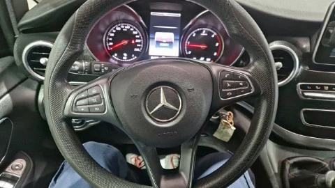 Mercedes-Benz Clase V 220 CDI Avantgarde Largo