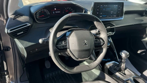 Peugeot 208 PureTech 73kW (100CV) Allure