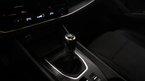 Nissan Qashqai DIG-T 103kW (140CV) mHEV 4x2 Acenta