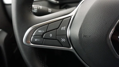 Renault Captur techno TCe 67kW (90CV)