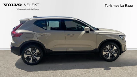 Volvo XC40 2.0 B3 G Core Auto