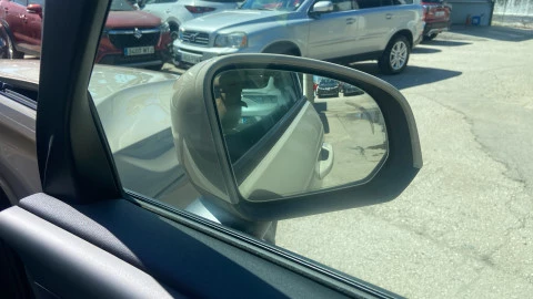 Volvo XC40 2.0 B3 G Core Auto