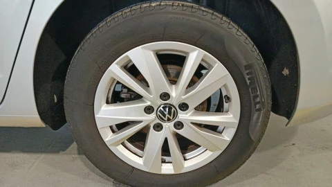 Volkswagen Touran Business 2.0 TDI 90kW (122CV)