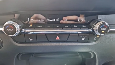 Mazda CX-30 e-SKYACTIV G Homura