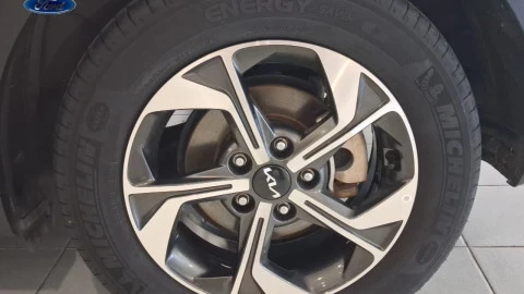 Kia Ceed 1.0 T-GDi 74kW (100CV) Concept