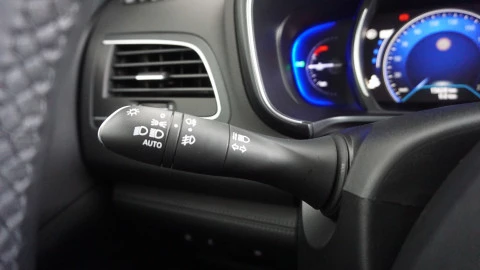 Renault Koleos Zen dCi 175 X-Tronic 4x4 -18