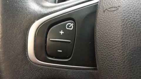 Renault Clio Limited Energy TCe 66kW (90CV)